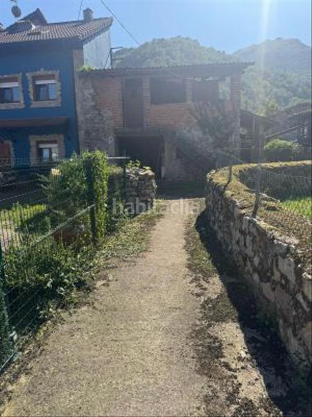 Foto 30fa3110-d8b0-453f-9776-350146483d88. Country house in Parres