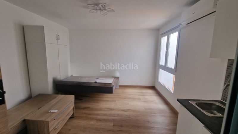 Foto 65573ae3-c044-4e50-b60c-4e10383ba4a5. Edifici a Bon Pastor Barcelona