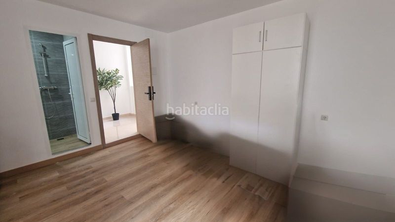 Foto c26ef65f-2e3c-4ae7-aaef-ebb4632328ba. Edifici a Bon Pastor Barcelona