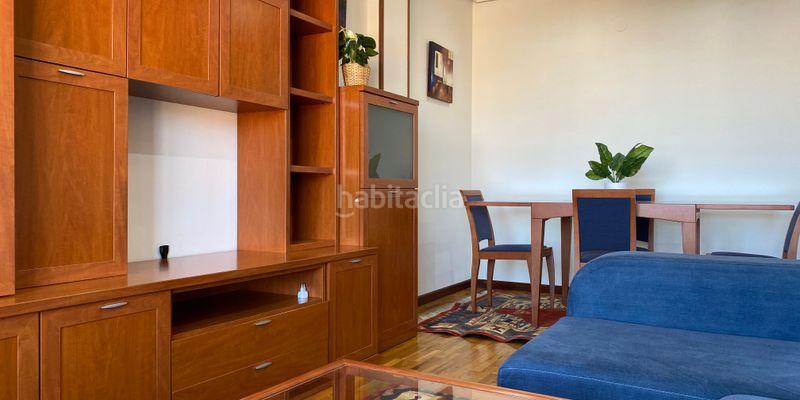 Foto 13f76405-7431-4a40-8b52-ec2354a15b4b. Etagenwohnung mit parking in Huca - La Cadellada Oviedo