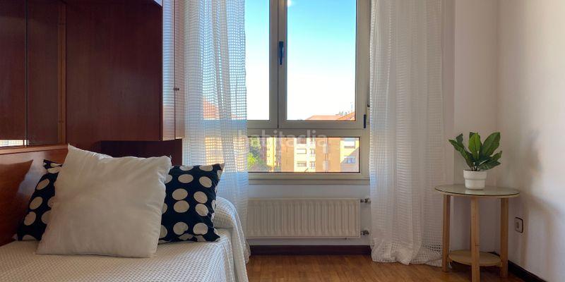 Foto a7718dd3-16b5-43ce-bb5a-db369c233f69. Etagenwohnung mit parking in Huca - La Cadellada Oviedo