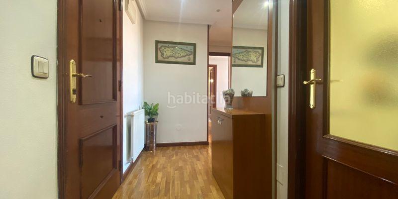 Foto 01b372d2-aa4e-4a3d-973f-dec393b44245. Flat with parking in Huca - La Cadellada Oviedo
