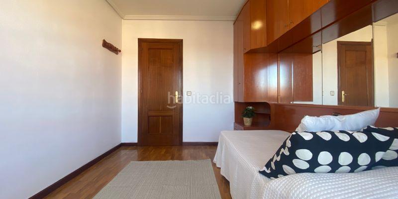 Foto 8984c530-97f1-44b0-992e-b831790c4083. Flat with parking in Huca - La Cadellada Oviedo