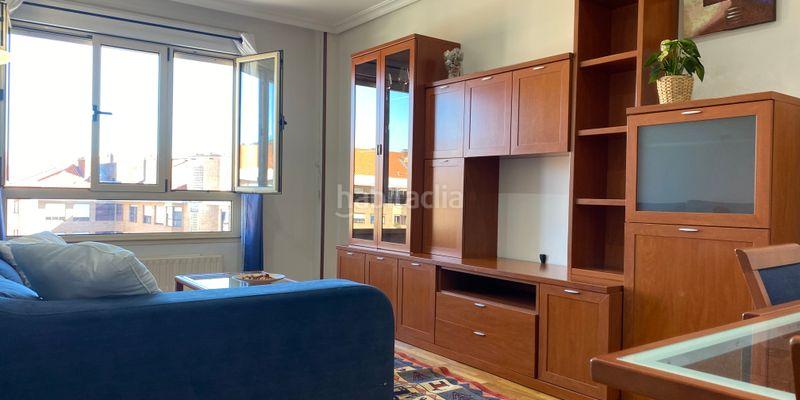 Foto 98a6d0c2-bc57-4ef1-902e-7867448098b3. Flat with parking in Huca - La Cadellada Oviedo