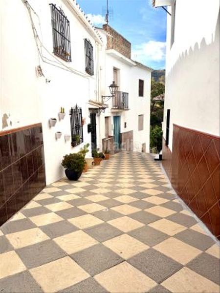 Foto 8a381e54-9ace-4aa3-999b-ff59303a3e92. Casa in Riogordo