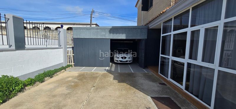 Foto 02651601-0d18-4451-81a8-d230144bff89. Casa amb aparcament a Cuatro Pinos - El Carmen Puerto de Santa María (El)
