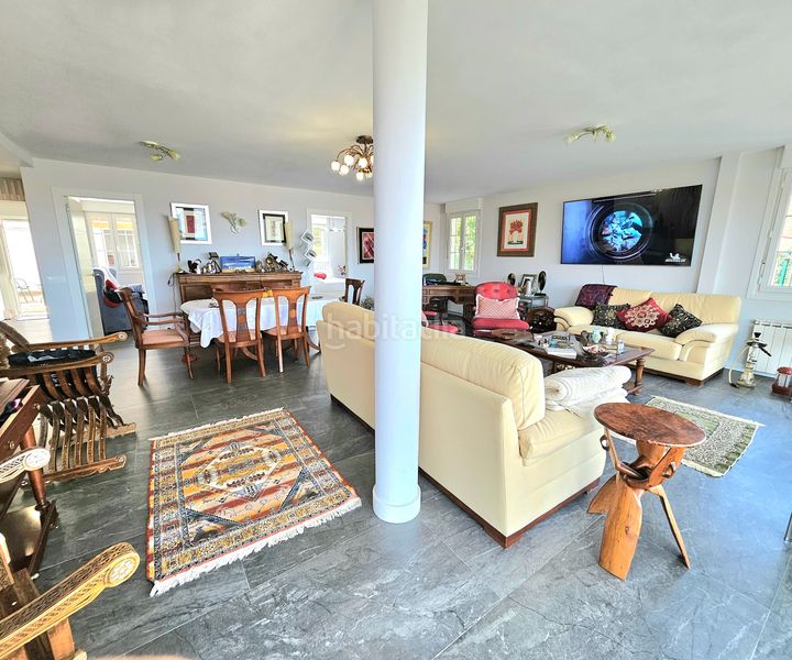 Foto de9c1def-4b7e-4c4a-ab5c-96bc06930159. Casa amb aparcament a Limpias