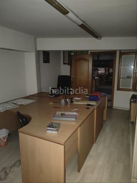 Foto 6df0afac-4664-4b8e-8e0f-1cc7361585f3. Local comercial en Comesaña - Matamá Vigo