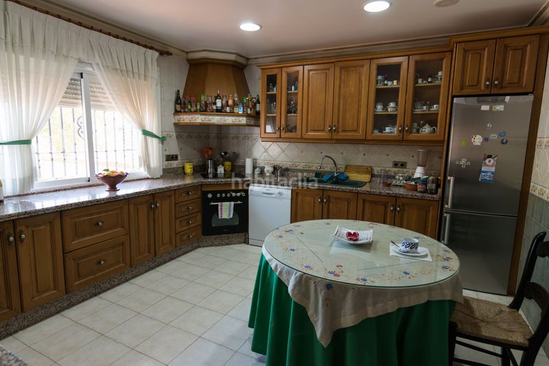 Foto 05c43e68-0e45-468d-bdad-0cf921cf415f. Maison avec parking dans Montecorto