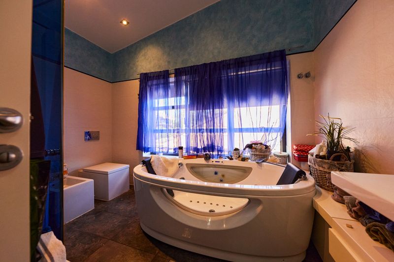 Foto f72503fb-1f02-4202-b35e-f2e26acdf0a2. Casa a Montmar Castelldefels