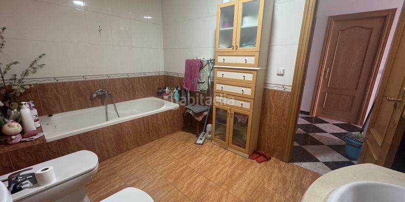 Foto 96b8d65f-d1e2-4976-b8a8-e352f0fbebe9. Maison avec parking dans Motril ciudad Motril