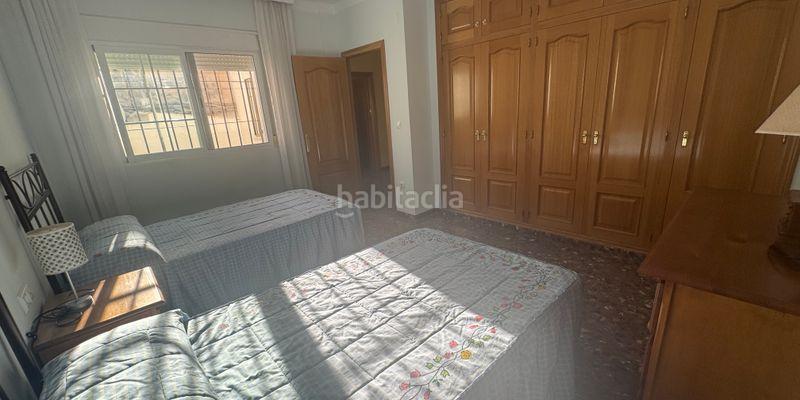 Foto c8f8a5d8-645d-4169-855d-91992eb7a5aa. Casa con parcheggio in Motril ciudad Motril