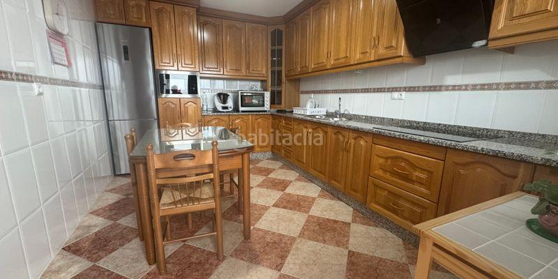 Foto 18293b54-33d7-4301-8558-1e58bd019067. Haus mit parking in Motril ciudad Motril