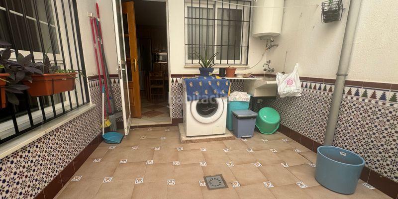 Foto 72ccad1b-4be3-48ce-ab27-ad86abd67415. Haus mit parking in Motril ciudad Motril