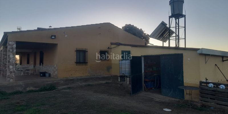 Foto 1c5660d4-d91e-4ba5-97e5-d5da9991b7a9. Masia amb aparcament a Fuente Obejuna