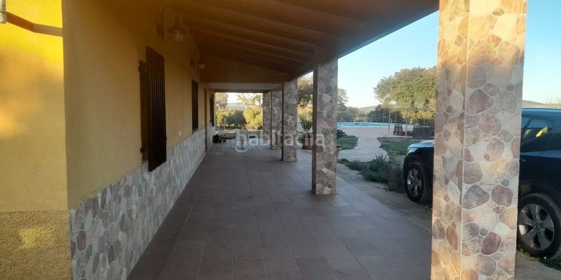 Foto 5faf6517-c6fb-4675-913d-eb559f0130d4. Masia amb aparcament a Fuente Obejuna