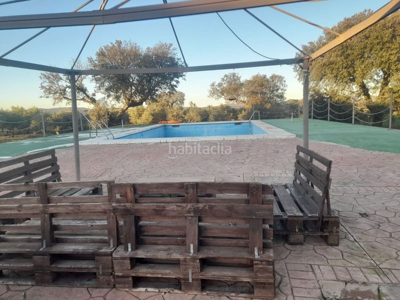 Foto ef8d5cab-1210-4535-9061-783c50a1c441. Masia amb aparcament a Fuente Obejuna