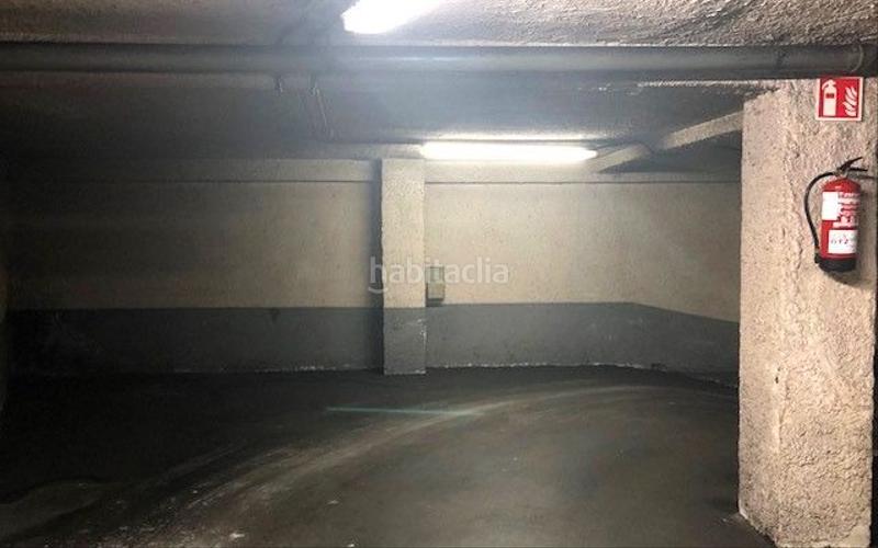 Foto e1680c31-ec4b-454b-bab7-ba2b40d0154a. Car parking in Laviada Gijón