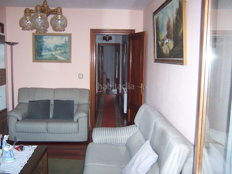 Foto 82fed5e9-4f27-40a0-8858-ad7d4097800c. House with parking in Luena