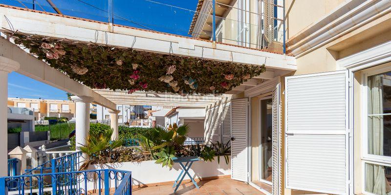 Foto a91e07f7-2514-4e92-a020-09426b13b703. Haus mit parking in Las Marinas - Pueblo Laguna Vera