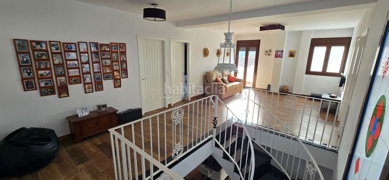 Foto 7a7f6ac0-c5c2-45c7-a157-90c4f1dc023c. Maison avec parking dans Algodonales