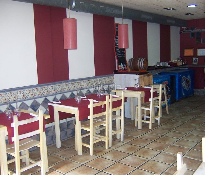 Foto d2dfffc0-ca78-45f8-a88b-2cbb0a5c2a2b. Business premise in Ris Noja