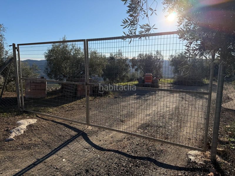 Foto 0d16786e-8ede-4ec9-92bd-6f2272fe606a. Masia amb aparcament a Riogordo