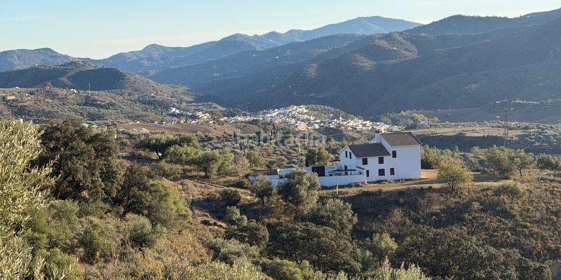 Foto 1e665ca6-46e1-4386-9052-96ee9bc6c9bc. Masía en Riogordo