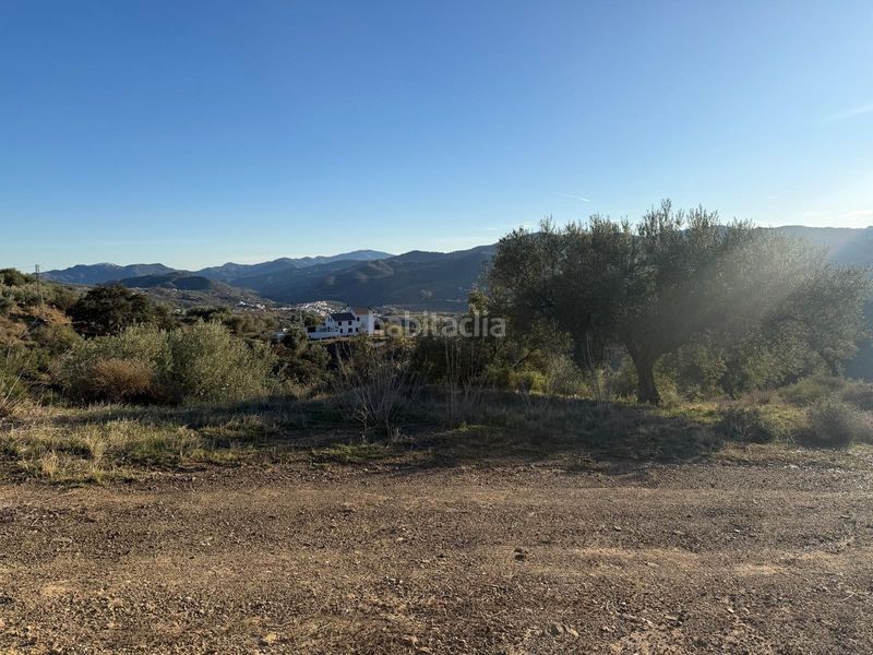 Foto 22db5a4a-b9e6-47d9-9f7b-a8996a5d33e7. Masia amb aparcament a Riogordo