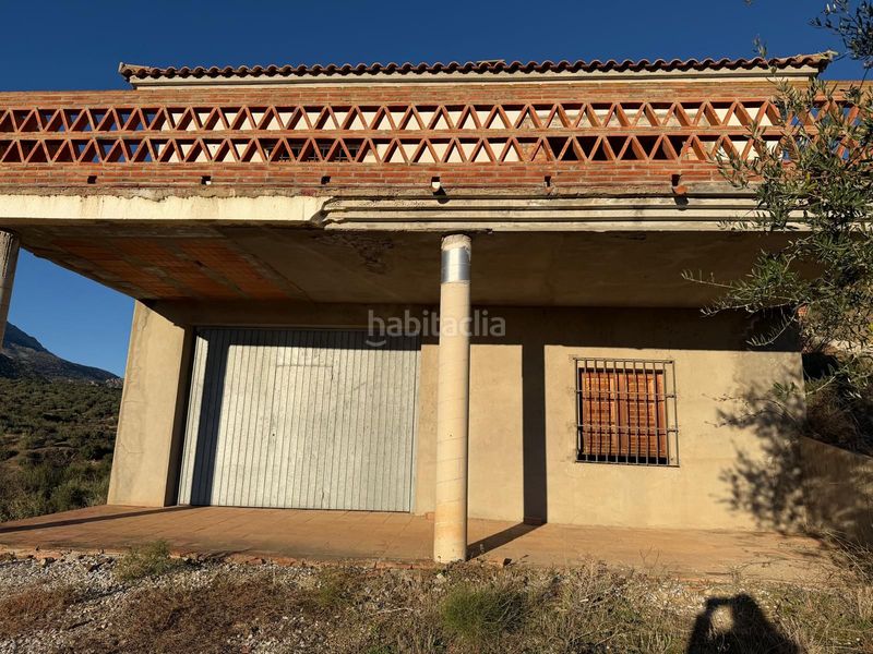 Foto 50fb5b9f-c0c0-485c-82f2-642458a9336a. Masia amb aparcament a Riogordo