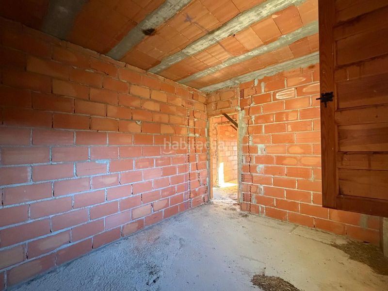 Foto 798262eb-954c-49c3-8594-bc272c0e2c72. Masia amb aparcament a Riogordo