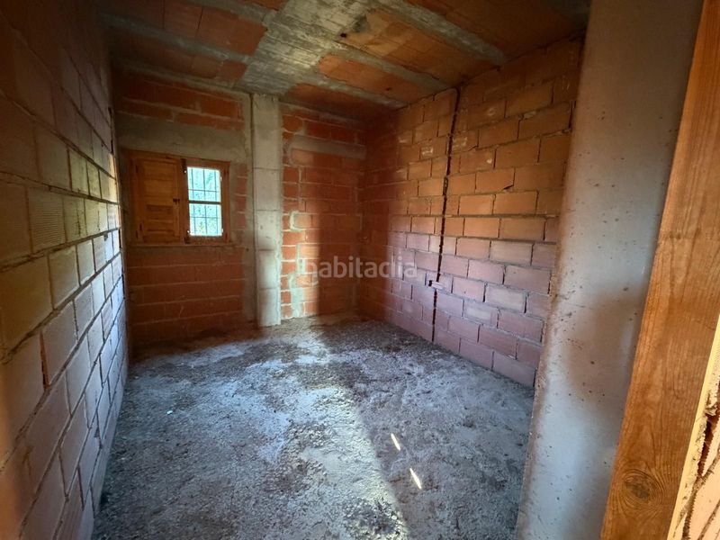 Foto b642ebe6-10c7-4427-833c-6f4802012263. Masia amb aparcament a Riogordo