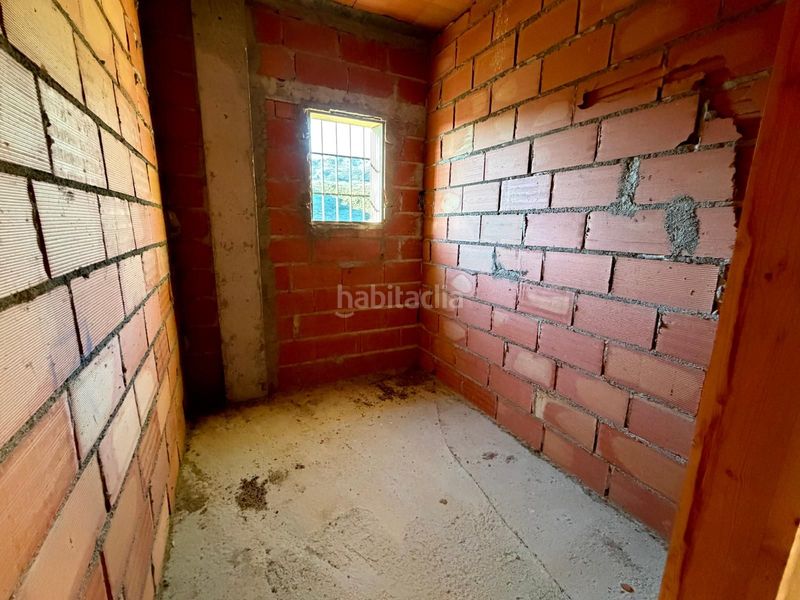 Foto cb43a839-28d6-4ee1-81cc-81819526185b. Masia amb aparcament a Riogordo