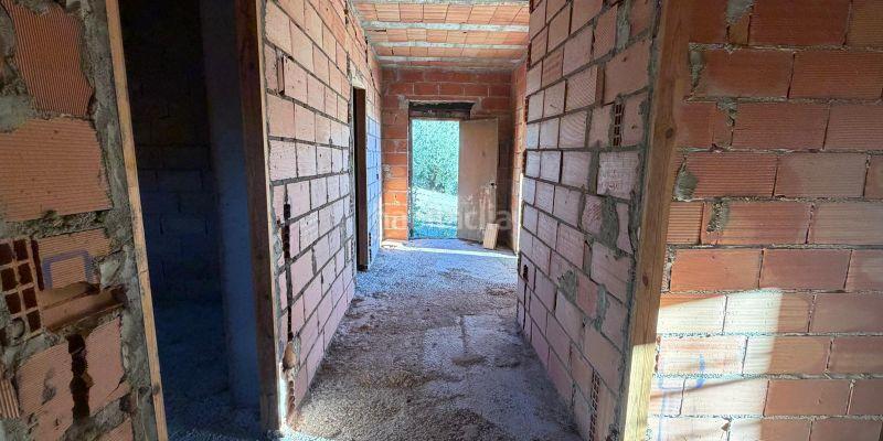 Foto e4f9a4ea-1d77-4066-af4f-127761345fbd. Masía en Riogordo