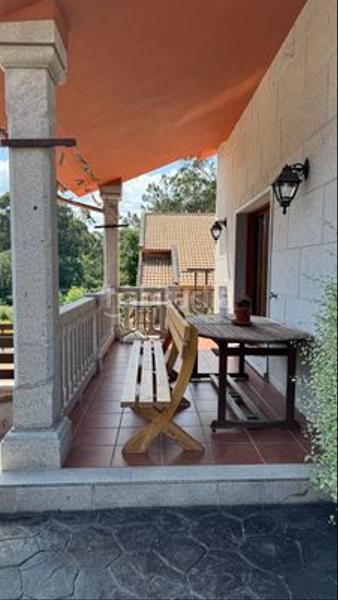 Foto 1dabf069-5199-448d-8821-06851ad08771. Casa en calle lugar de freixeiro 19 en Bordóns Sanxenxo