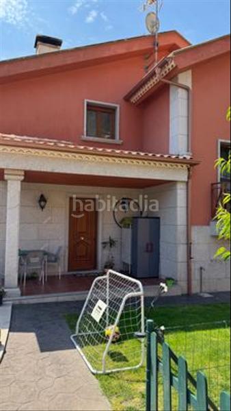 Foto fa062a79-09b4-4feb-9480-b55ffe1e910c. Casa en calle lugar de freixeiro 19 en Bordóns Sanxenxo