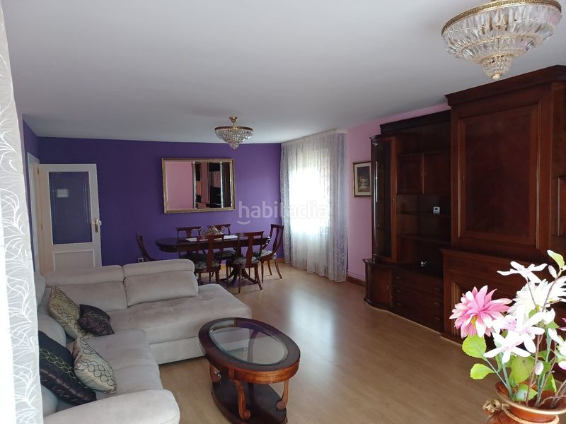 Foto 0ce223dd-70ce-4390-967c-884565e220e1. Casa a Renedo de Esgueva