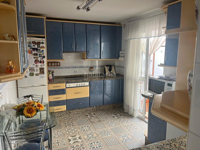 Foto 21e57ff5-ca44-49f4-9473-9f249a83530a. Casa adossada amb aparcament a Centro - Doña Mercedes Dos Hermanas
