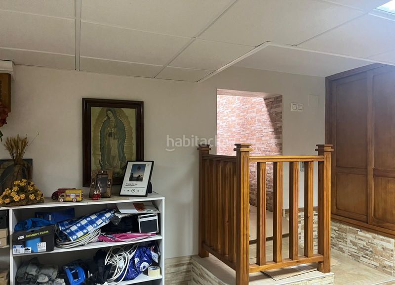 Foto 3bd01c6a-4939-41e5-b606-2852c3c29f7b. Casa adossada amb aparcament a Centro - Doña Mercedes Dos Hermanas