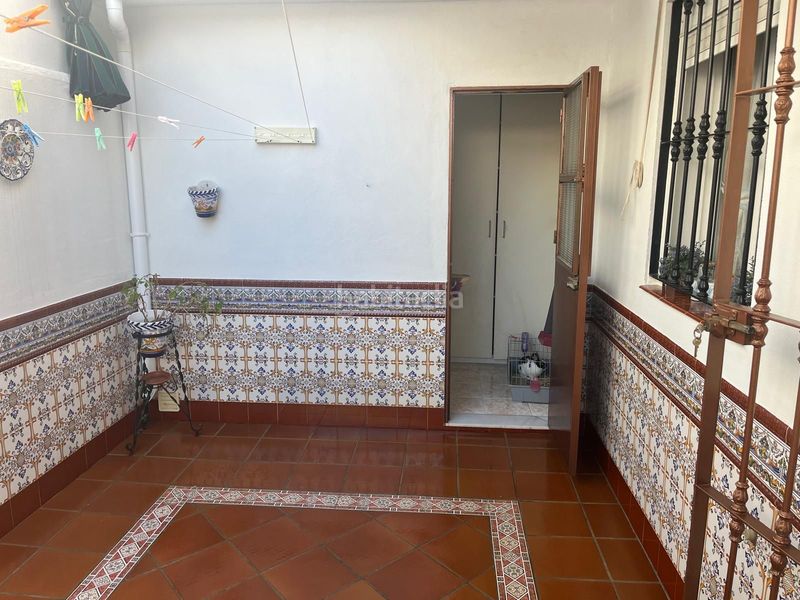 Foto e09d3bf8-b818-4a81-979b-7d2146fac191. Casa adossada amb aparcament a Centro - Doña Mercedes Dos Hermanas