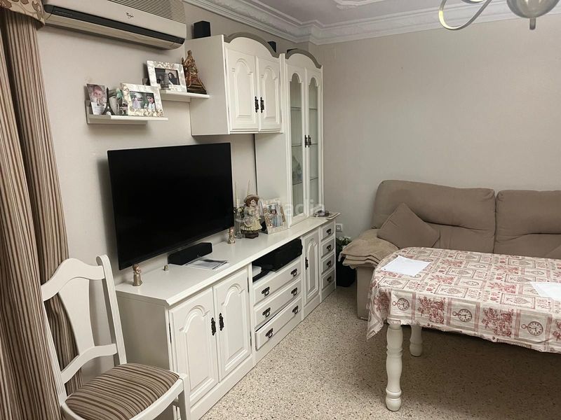 Foto fa11ea67-c587-4755-bf08-a1d0a2d04190. Casa adossada amb aparcament a Centro - Doña Mercedes Dos Hermanas