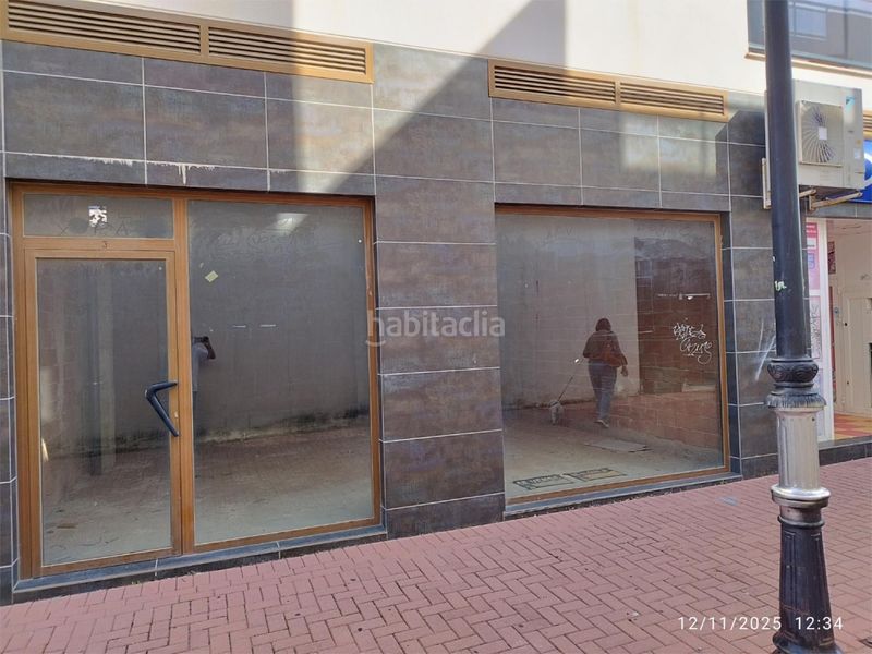 Foto 8e74ad6f-8bd3-4e86-b5ce-86bdb313163b. Local comercial a Poblets (els)