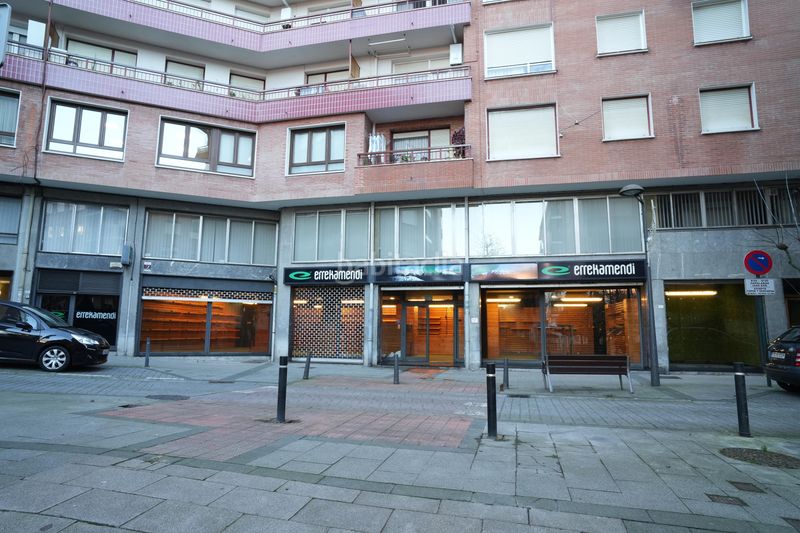 Foto ff1b6590-c157-4306-8760-8eef8f317dec. Local comercial a Galdakao