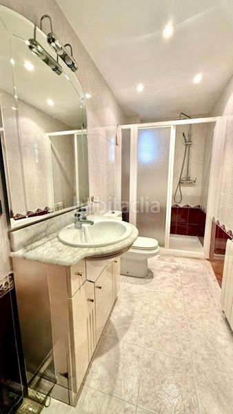 Foto f1c57ff4-e4b7-492b-ad92-5e2316ae4437. Casa amb aparcament a Siete Aguas