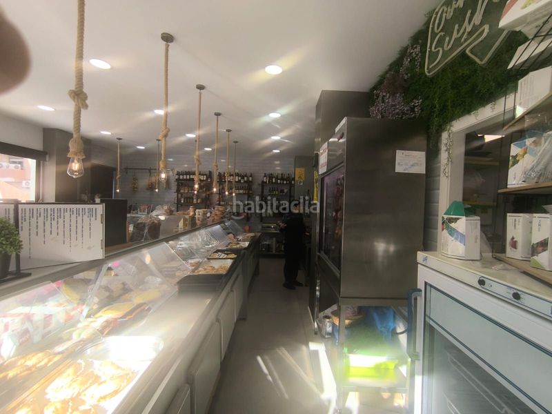 Foto cca0ddfb-f1ce-4ae3-b46e-829416b92393. Local comercial a Ibi