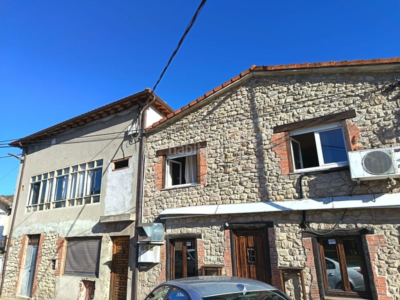 Foto d235b5f9-9b2a-4449-a50d-b160e07e6c65. Casa a Arenas de Iguña
