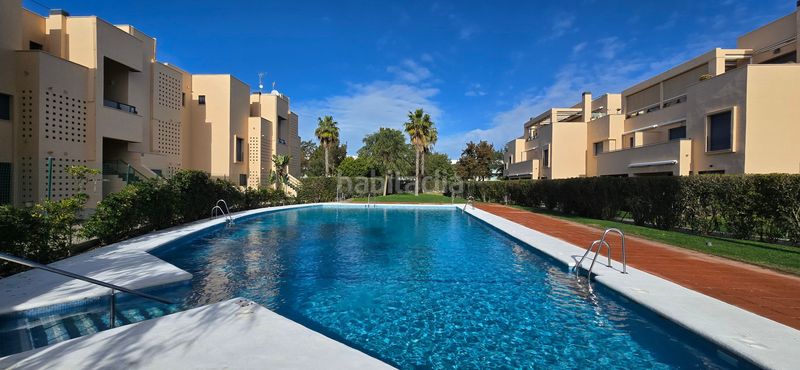 Foto 0cf5e639-2120-4003-be06-17bab876ebb2. Pis amb aparcament a Las Tres Piedras - Costa Ballena Chipiona