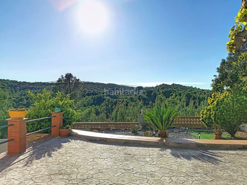 Foto dbbb5146-f026-4a75-ac69-346474527974. Casa amb aparcament a Piera