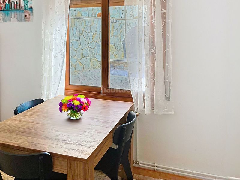 Foto ea9a279c-6da6-48d9-a237-177dd986e2be. Casa amb aparcament a Piera