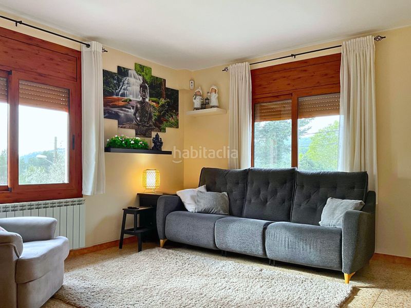 Foto ebe58fc6-e291-4832-a2af-f1a2d09aa9b0. Casa amb aparcament a Piera